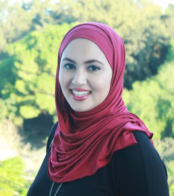 Maya serre tête bordeau