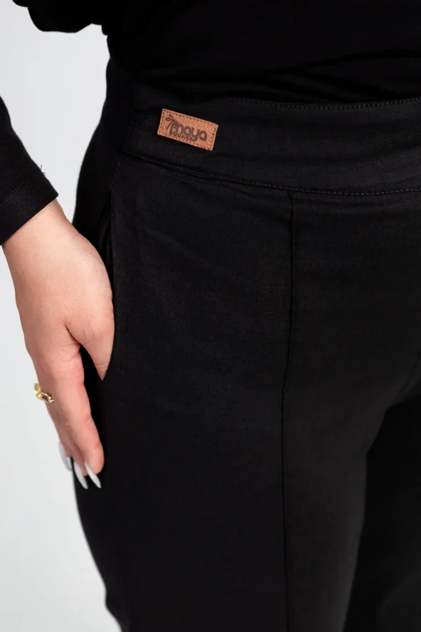 Black Loose Fit Jeans for Veiled Women