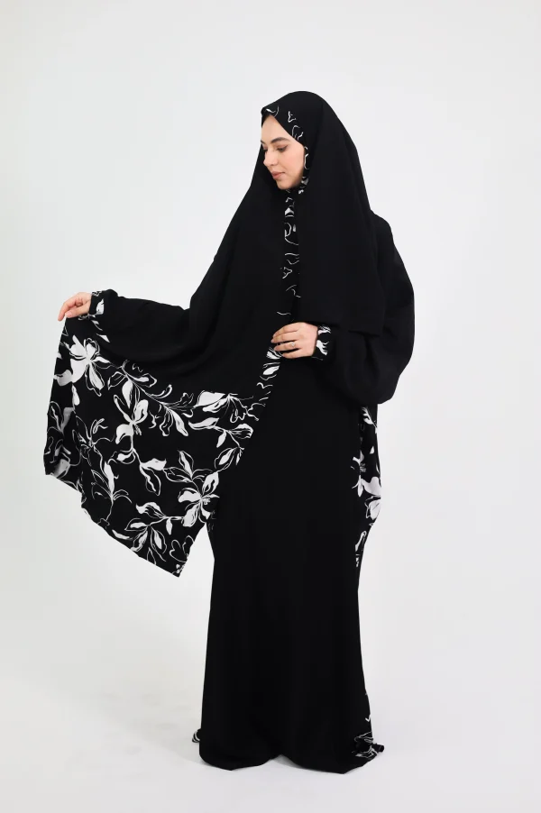 Tenue Noir de Prière