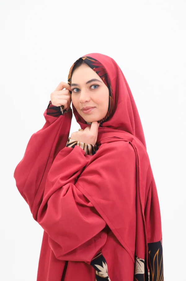 Tenue de Prière Rouge