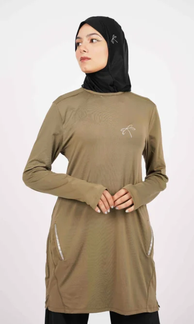 pull de sport vert olive